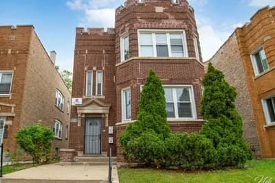 8143 S Sangamon St