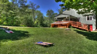 25 Rocky Ridge Rd