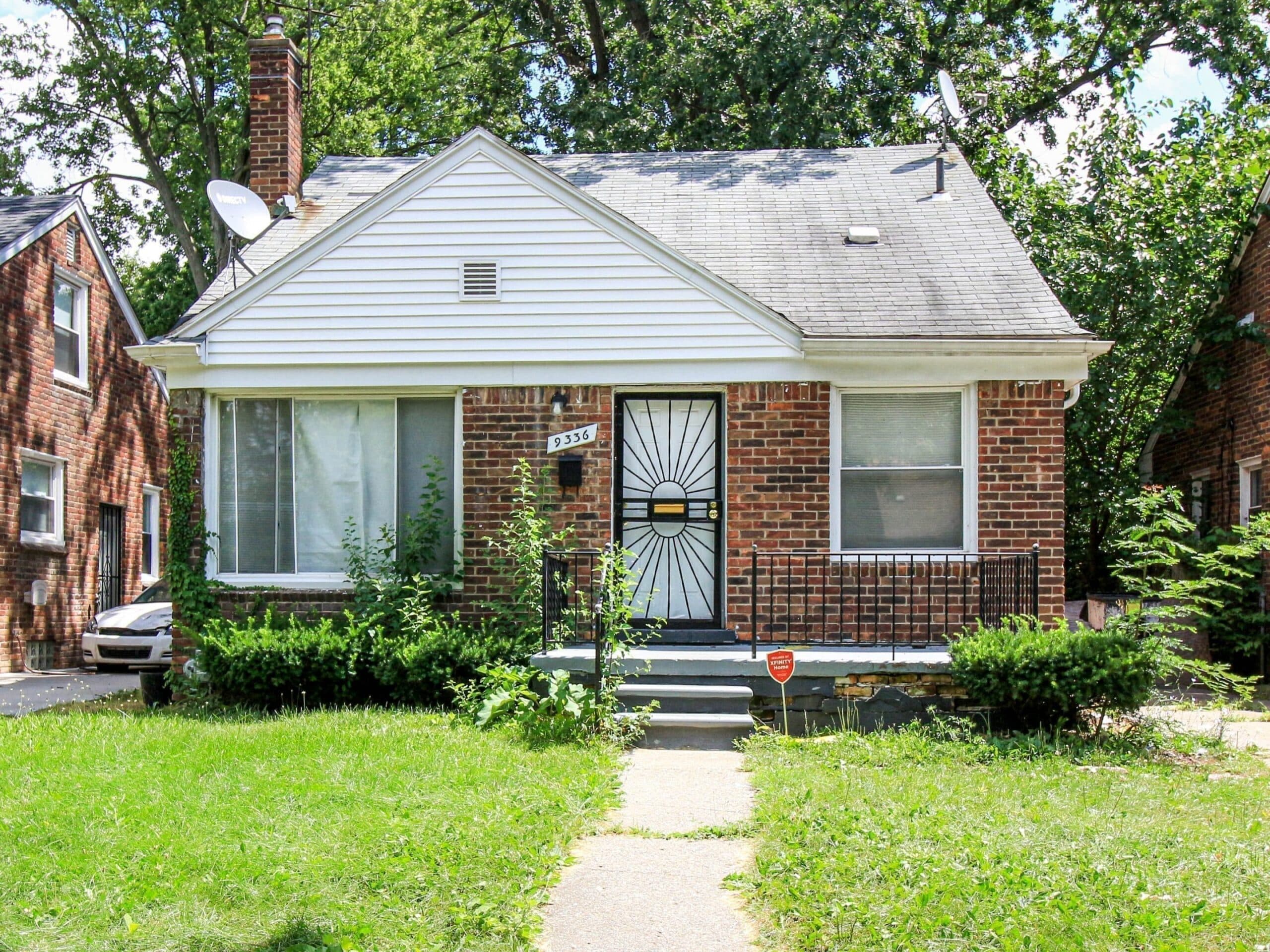 9336 Patton St, Detroit, MI 48228