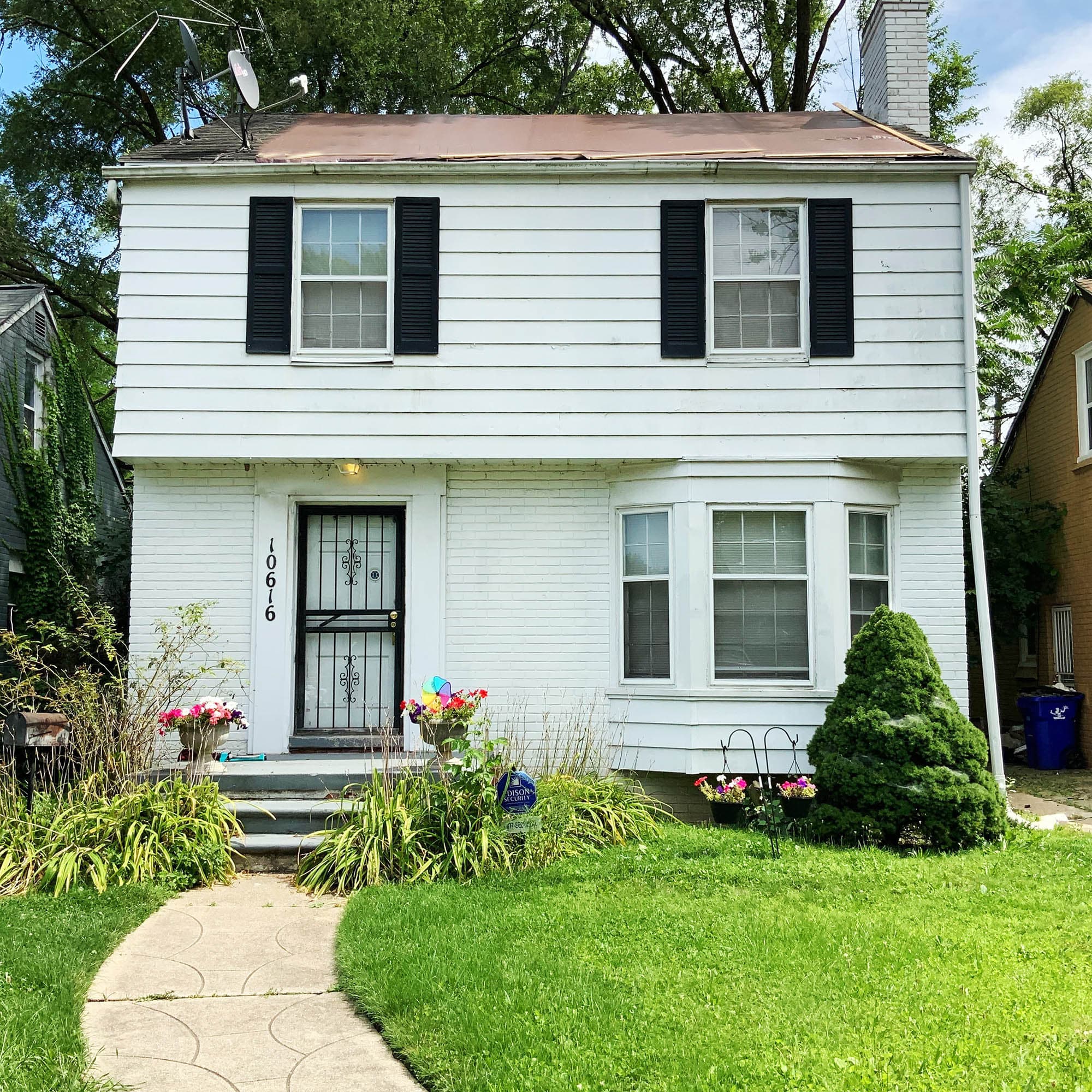 10616 McKinney St, Detroit, MI 48224