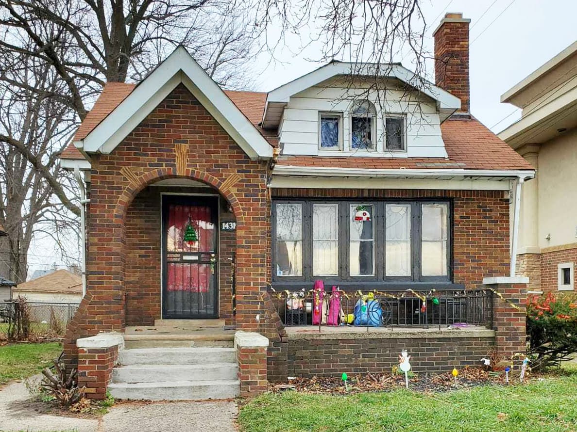 14319 Rosemary St, Detroit, MI 48213