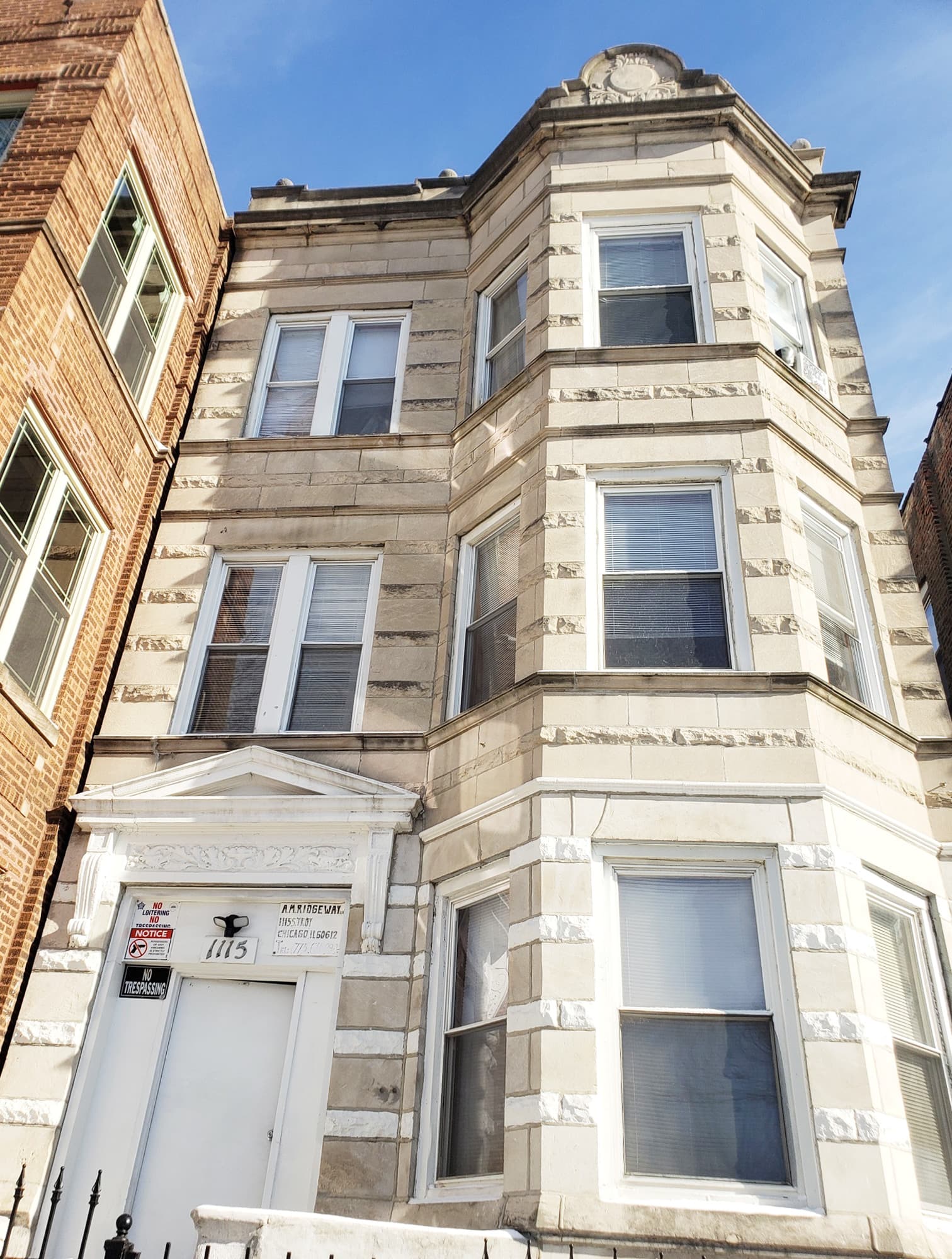 1115 S. Troy St, Chicago, IL 60612