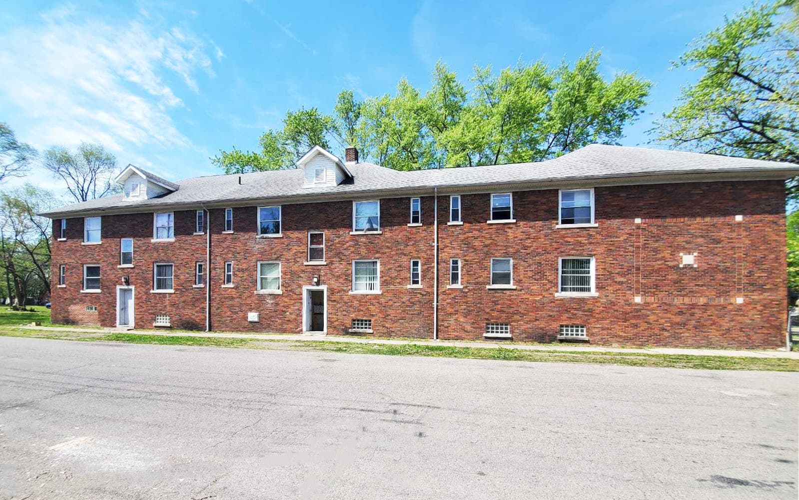 11078 Longview St, Detroit, MI 48213