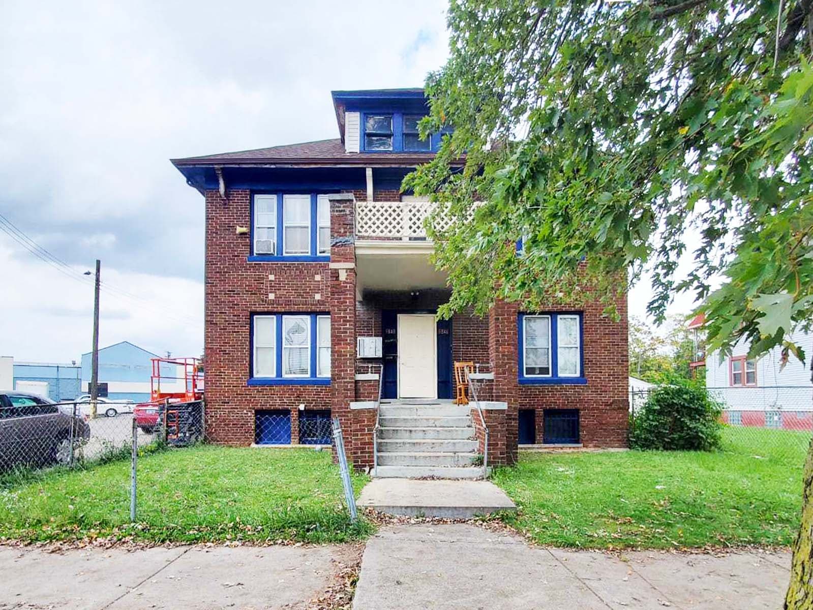 5846 Crane St, Detroit, MI 48213