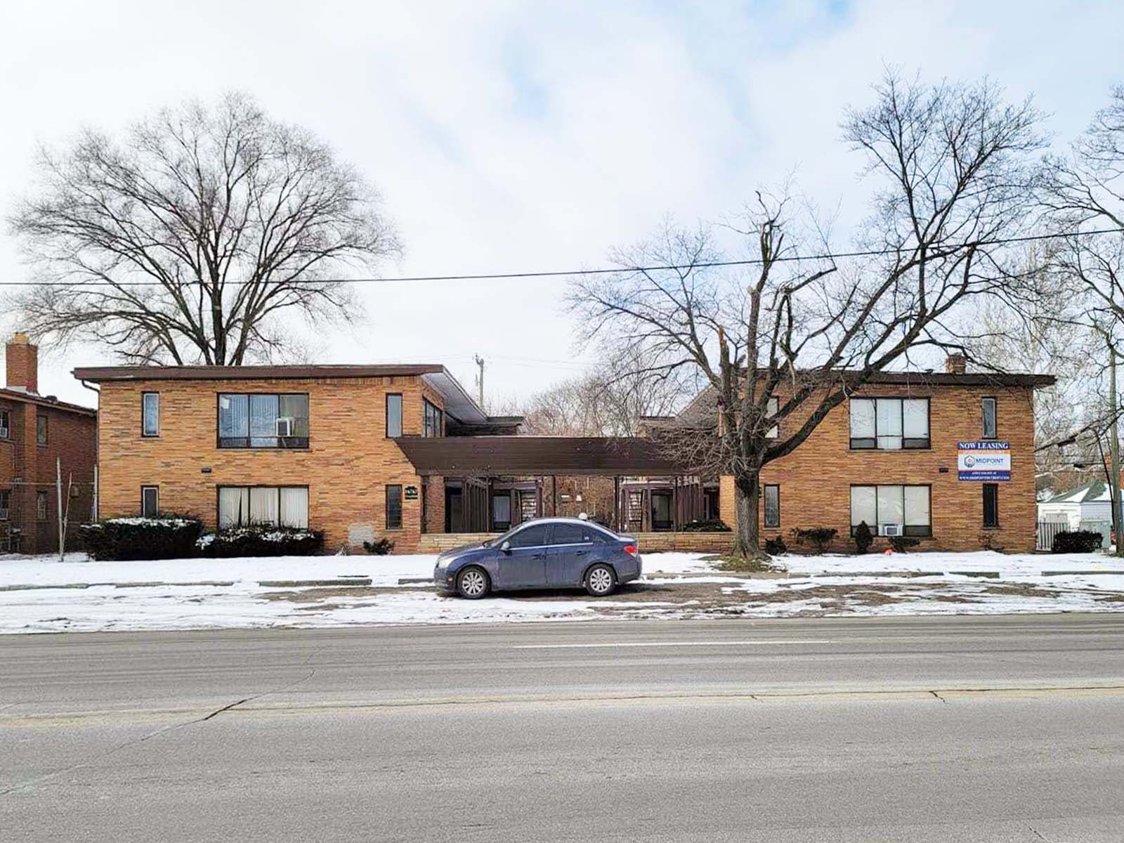 16767 Greenfield Rd, Detroit, MI 48235