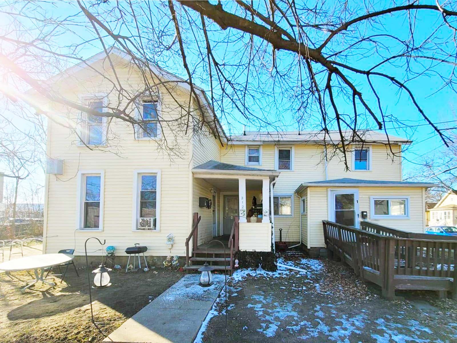212 N Park Ave, Jackson, MI 49201