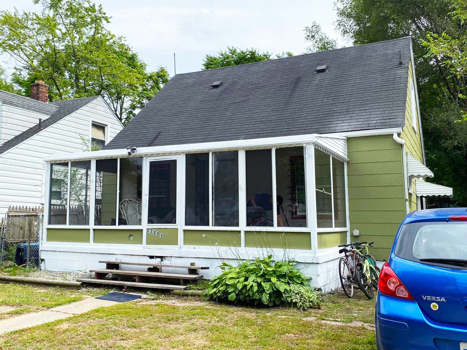 (S) 22233 Lyndon St, Detroit, MI 48223