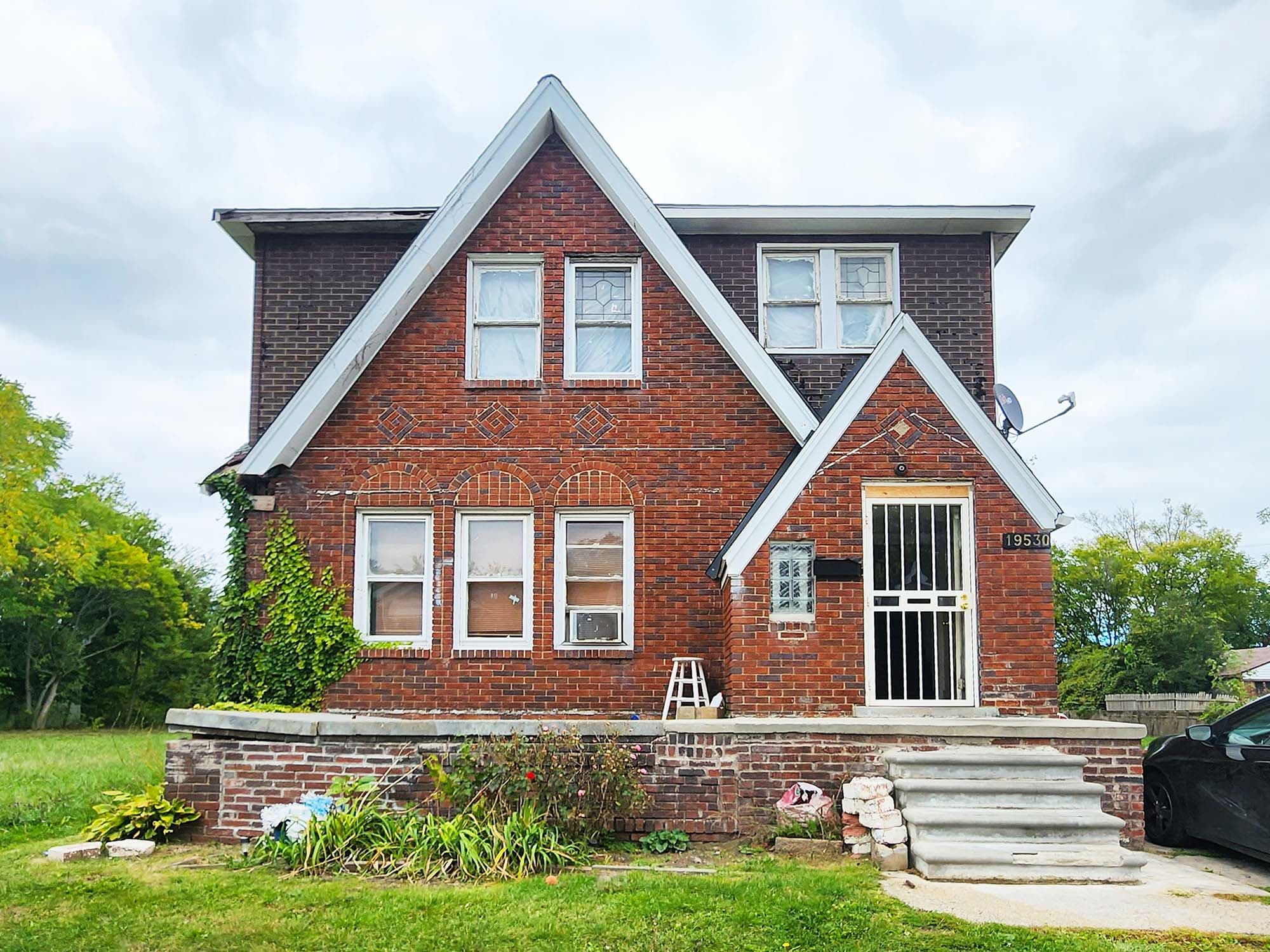 19530 Hickory St, Detroit, MI 48205