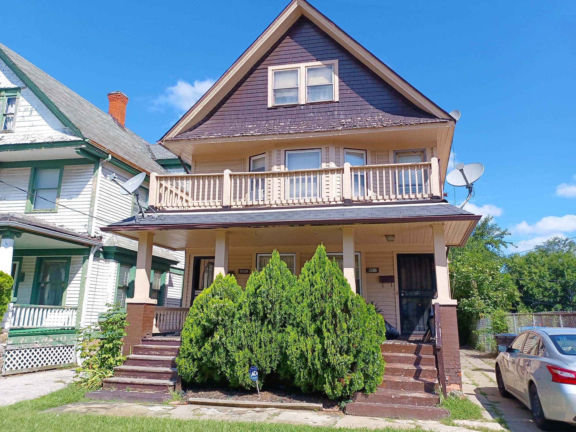 8809 Beckman Ave, Cleveland, OH 44104