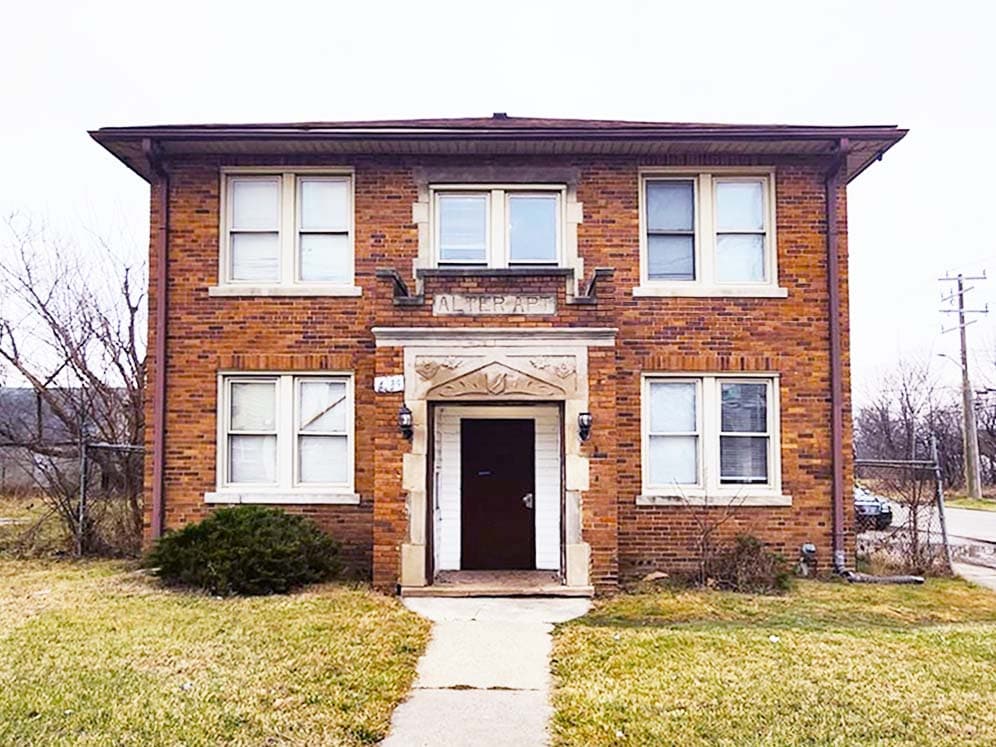 4239 Alter Rd, Detroit, MI 48215