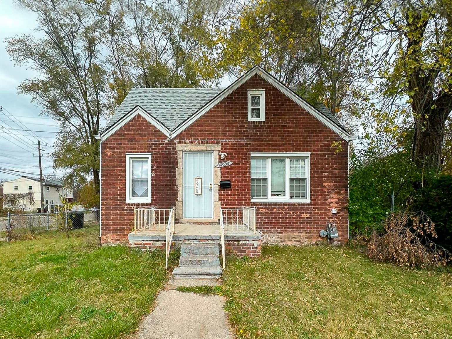 14903 Promenade St, Detroit, MI 48213