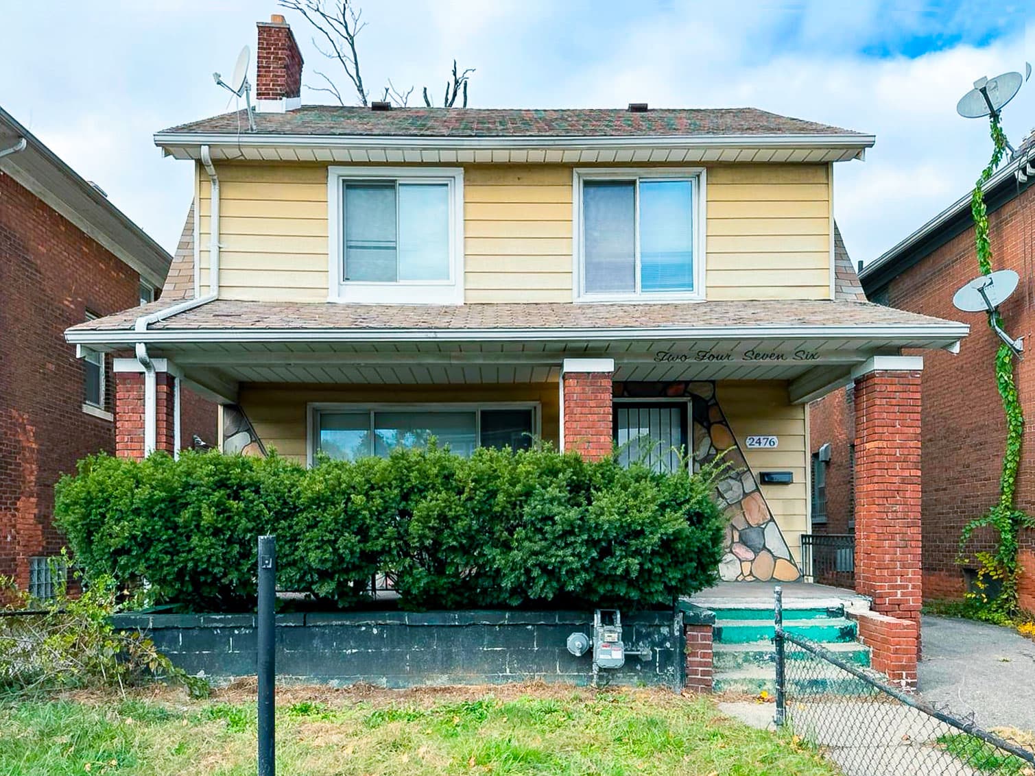 2476 Clements St, Detroit, MI 48238