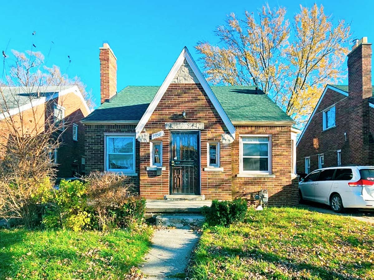 9950 Beaconsfield St, Detroit, MI 48224