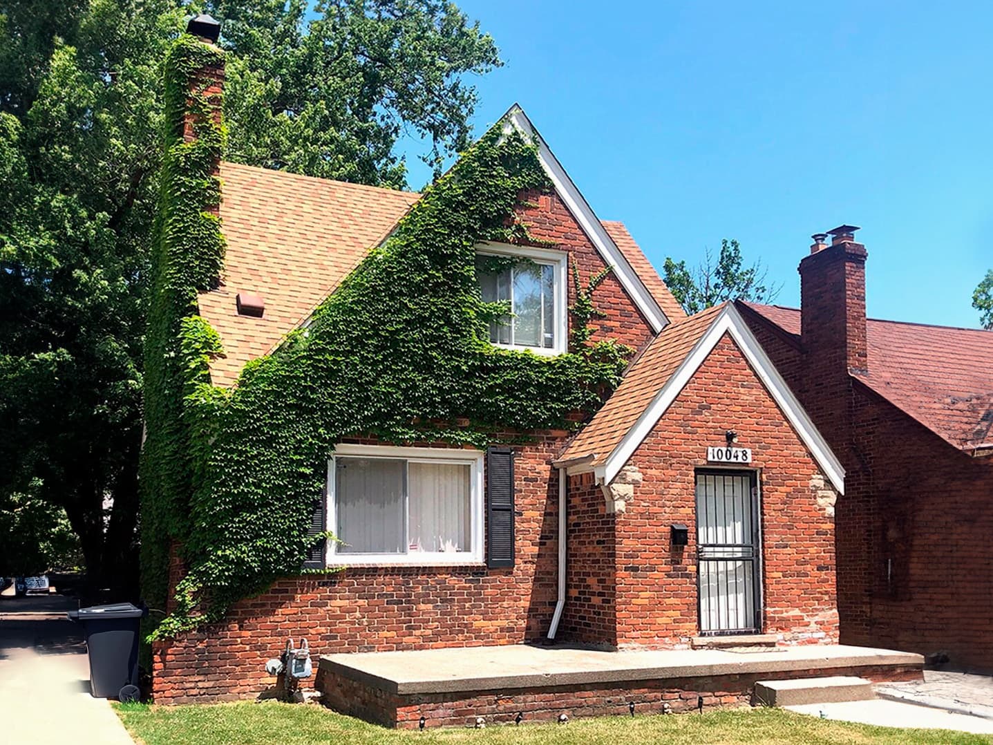 10048 Grayton St, Detroit, MI 48224