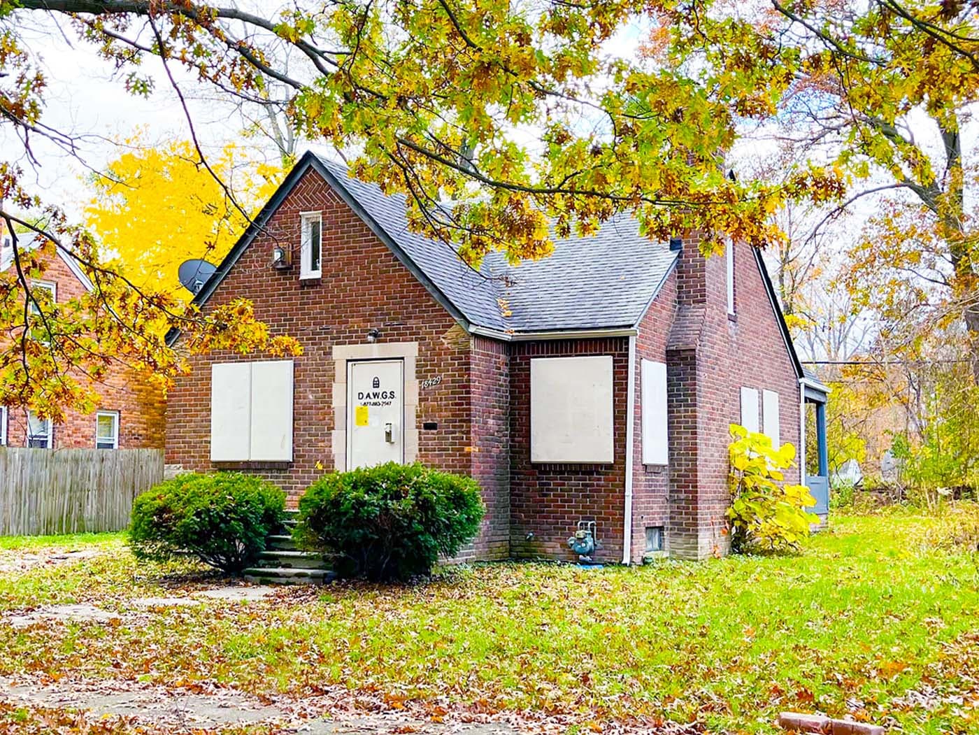 18429 Fielding St, Detroit, MI 48219