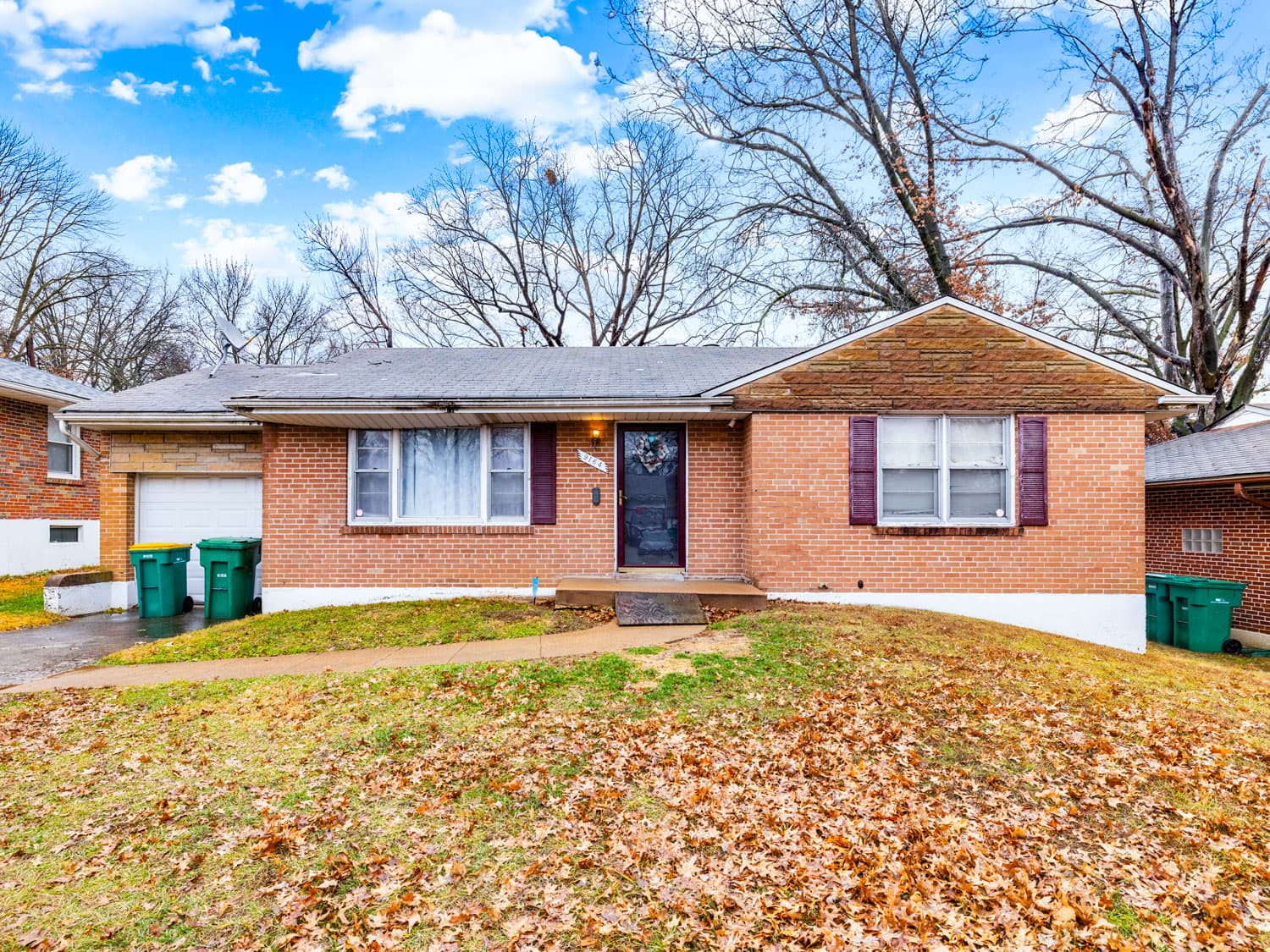 9164 Longridge Dr, St. Louis, MO 63137