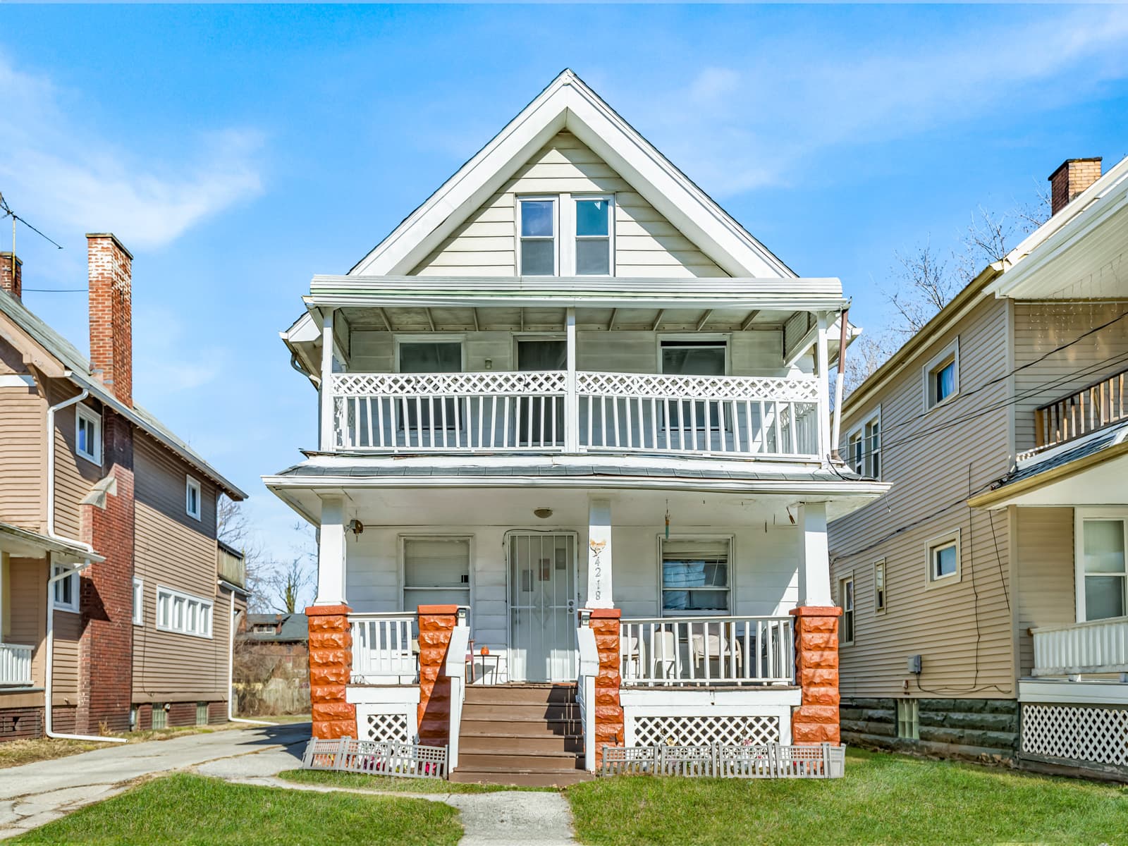4218 Denison Ave, Cleveland, OH 44109
