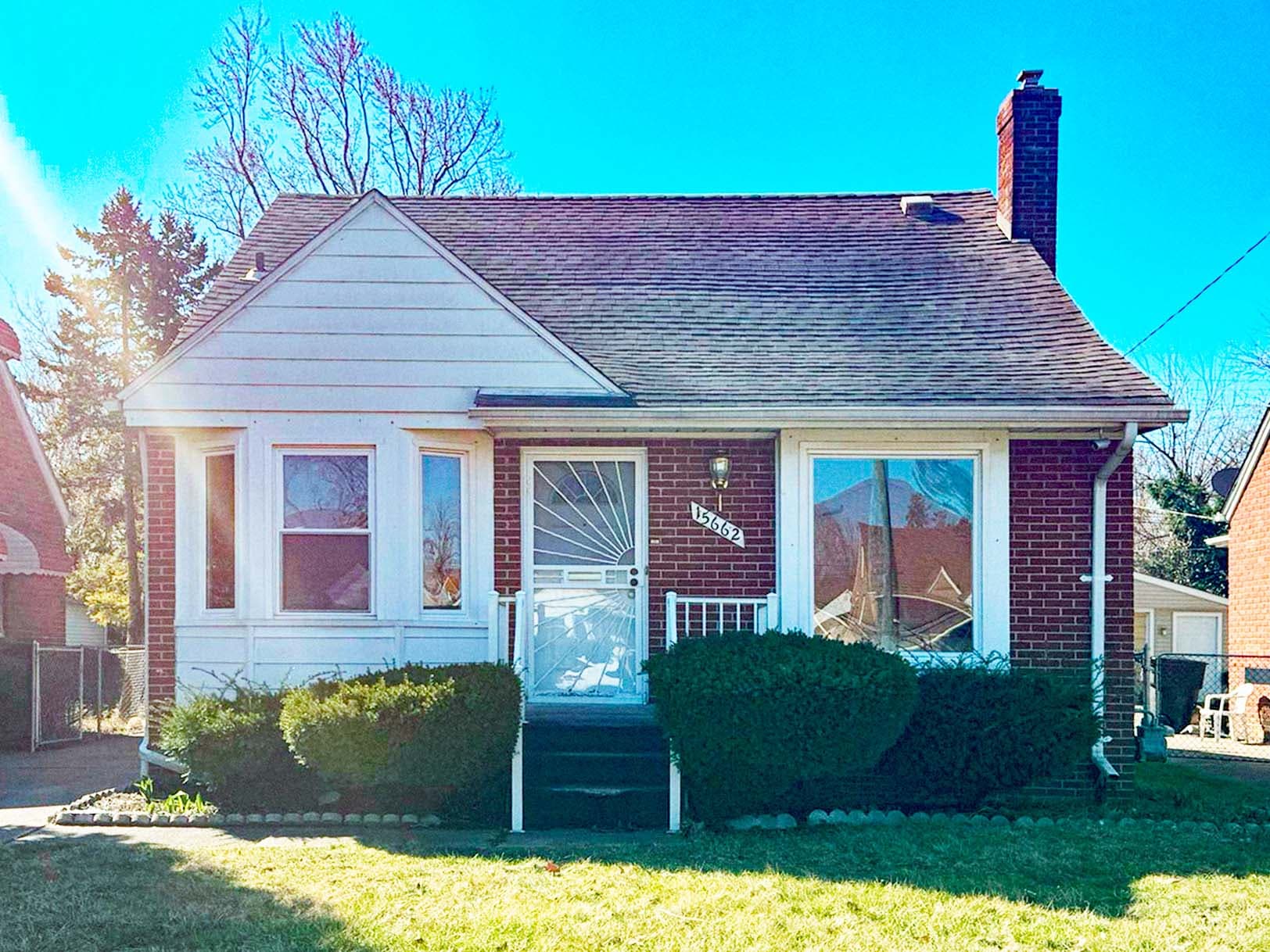 15662 Manning St, Detroit, MI 48205