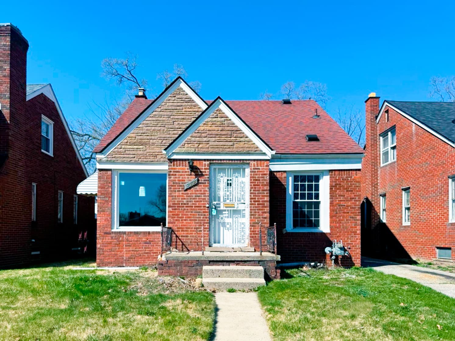 18915 Hamburg St, Detroit, MI 48205
