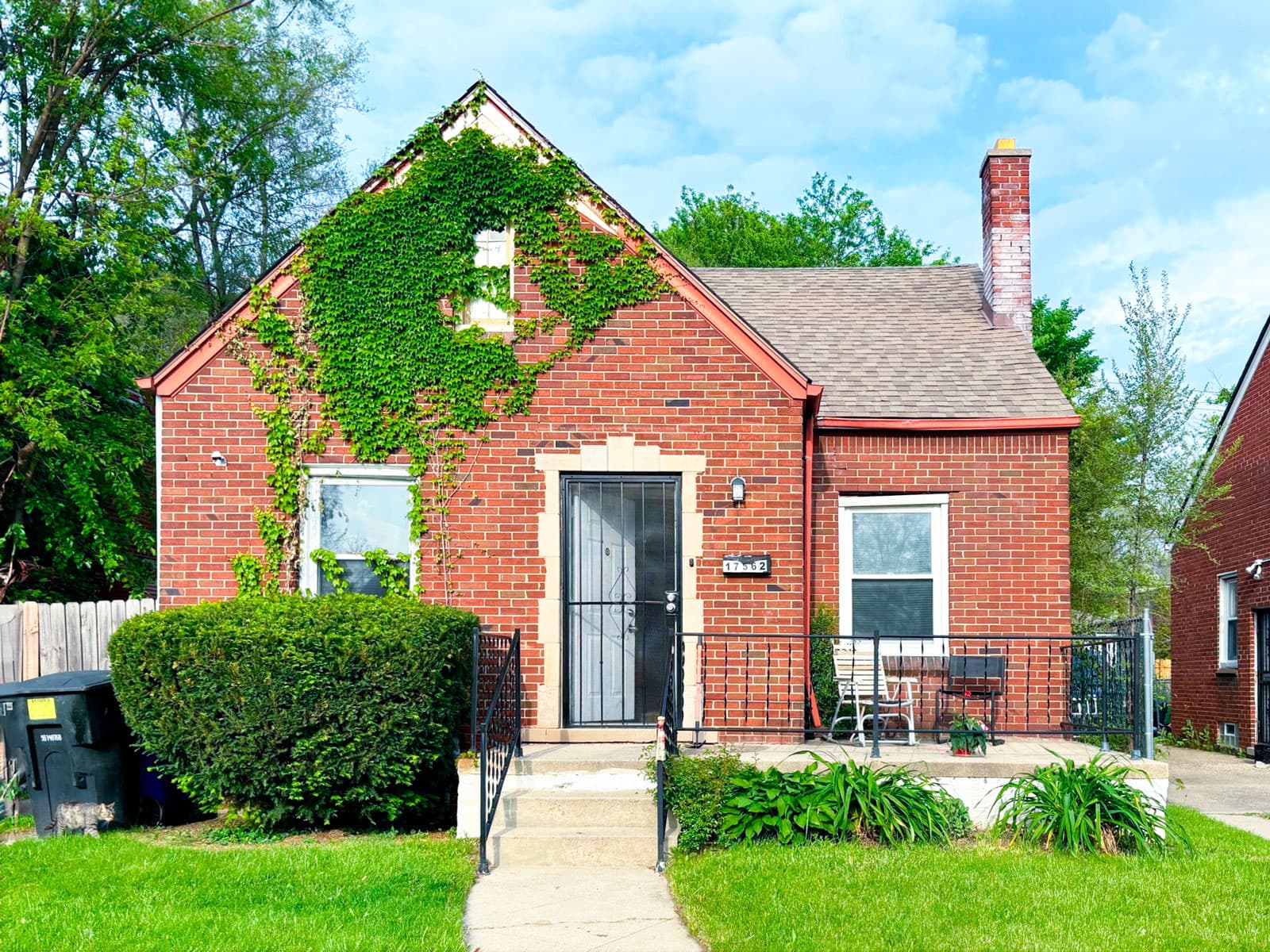 17562 Mansfield St, Detroit, MI 48235