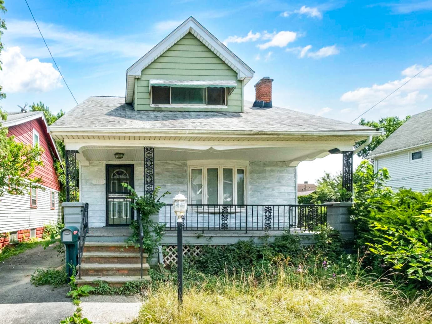 11712 Dove Ave, Cleveland, OH 44105