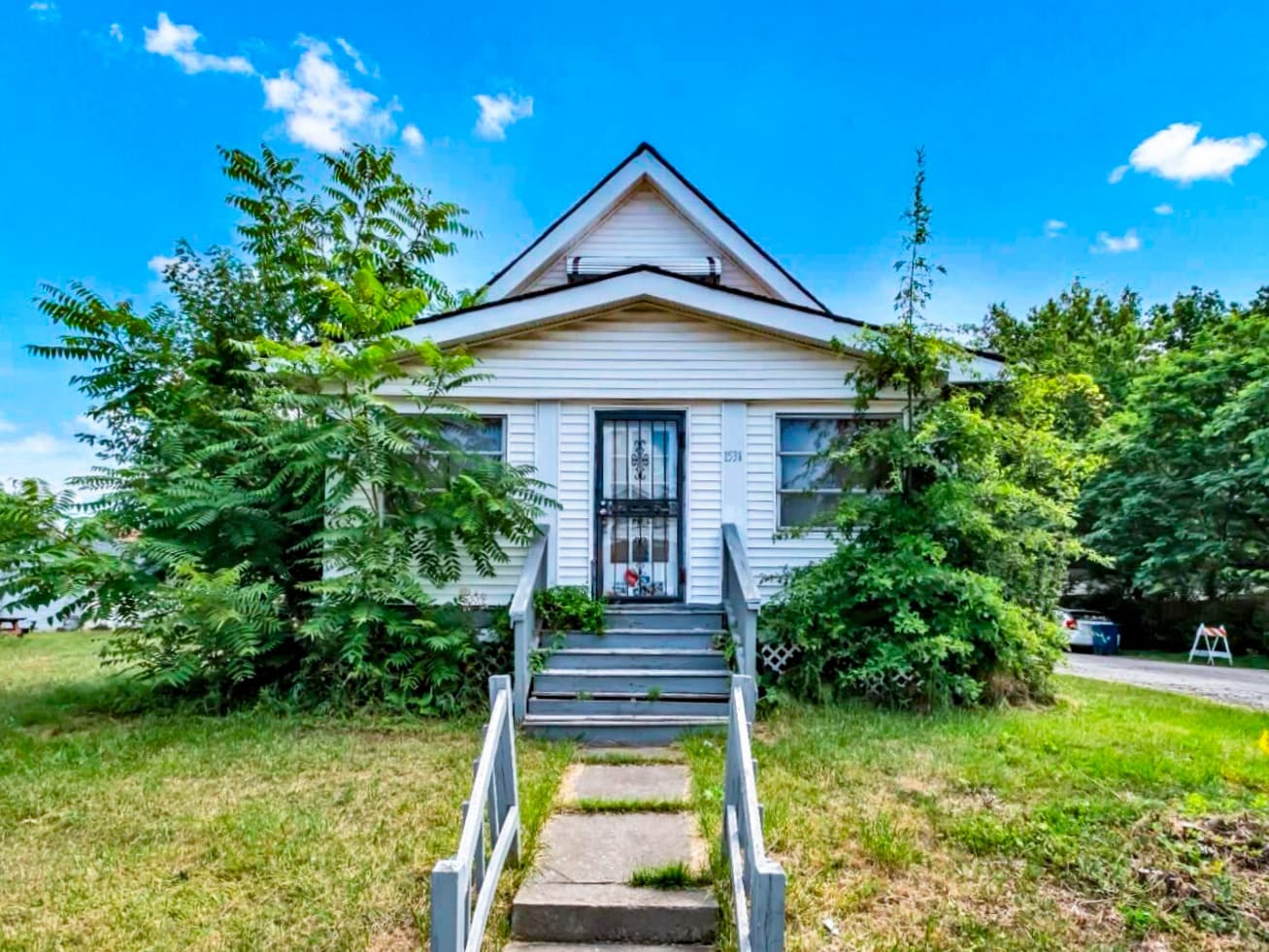 1531 E 173rd St, Cleveland, OH 44110