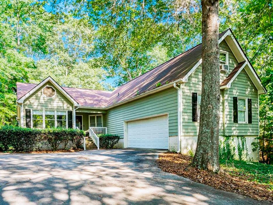 172 Crown Forest Dr, McDonough, GA 30252