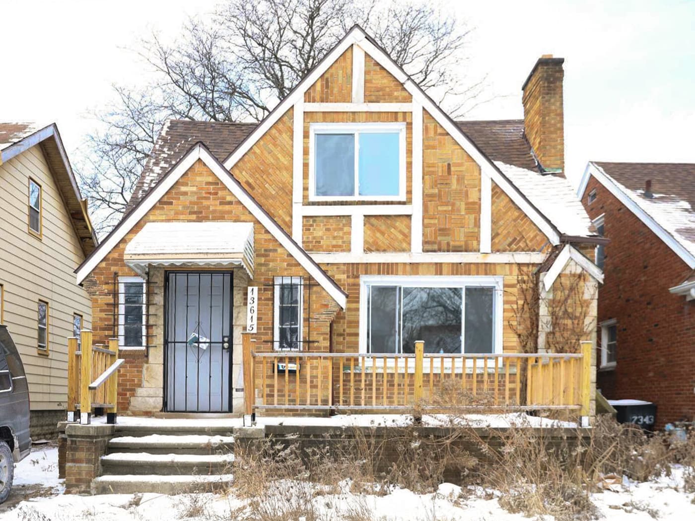 13615 Meyers Rd, Detroit, MI 48227