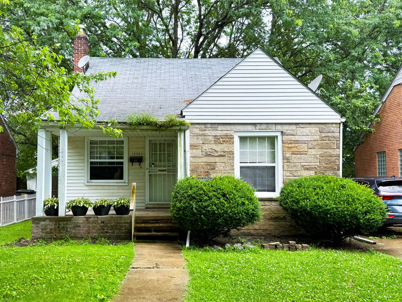 10901 Peerless St, Detroit, MI 48224