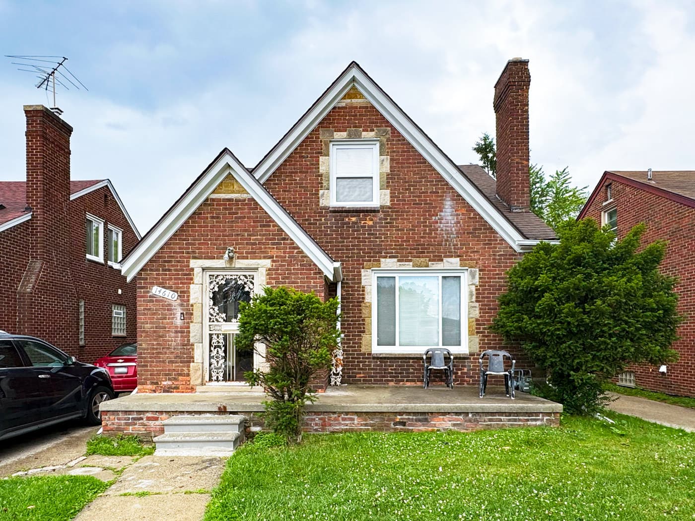 14610 Fairmont Dr, Detroit, MI 48205
