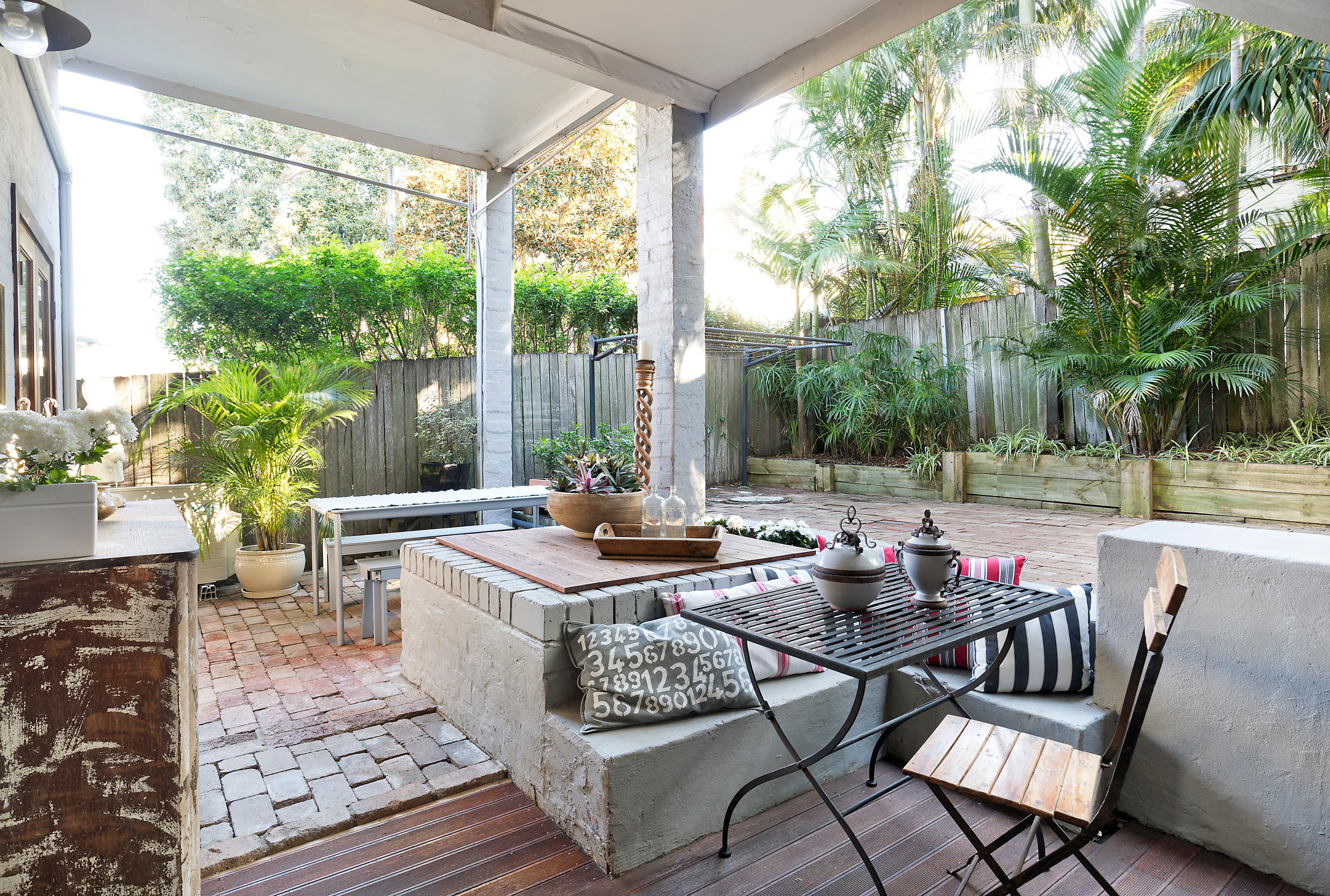 4/8 James Street
