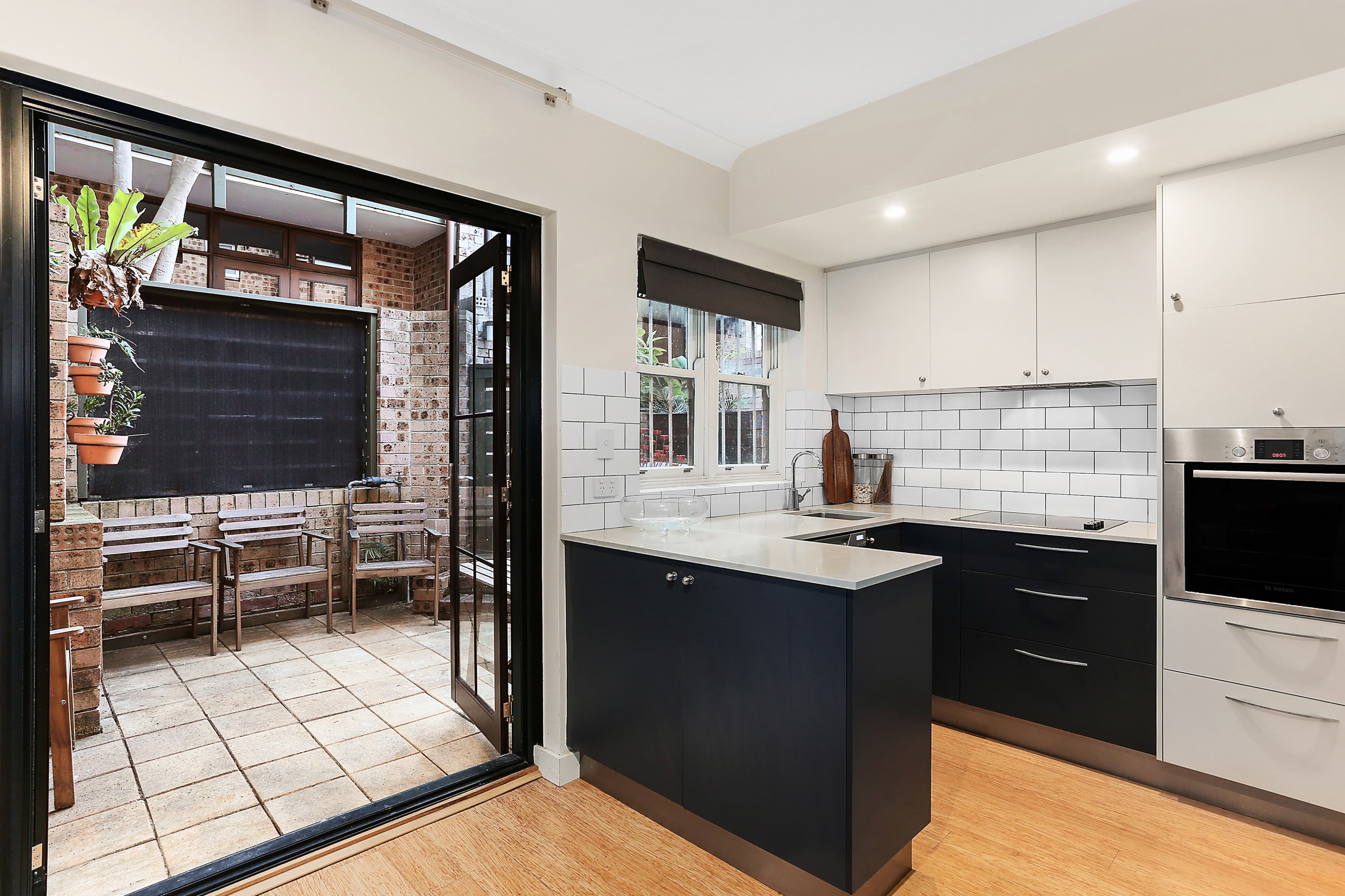 2/120-124 Commonwealth Street