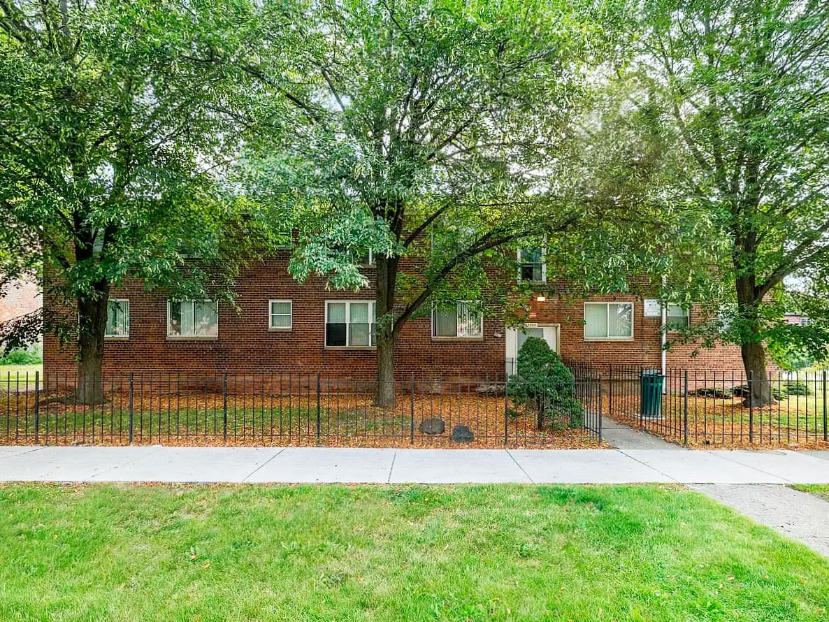 13700 Dexter Ave, Detroit, MI 48238